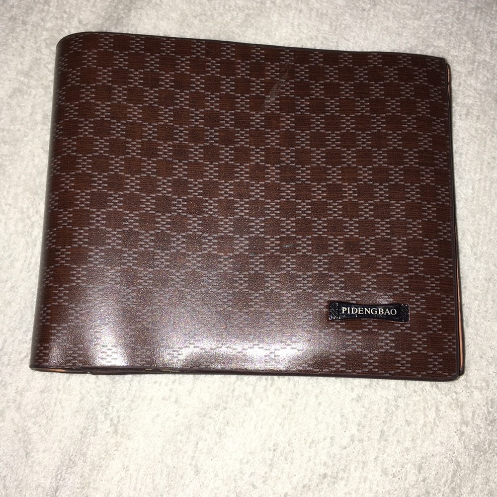 Leather wallet